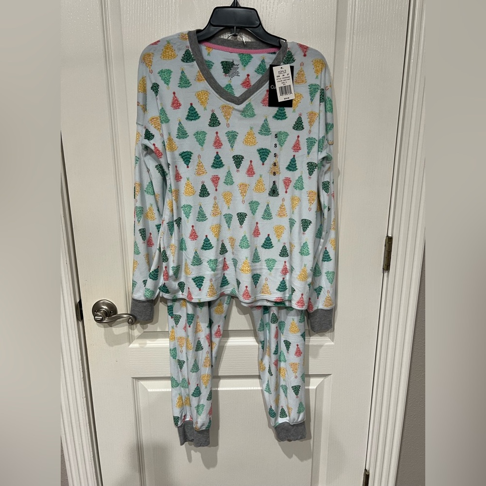 Cuddl Duds Multicolor Christmas Tree Print Pajama Set (NWT!!!) - Picture 3 of 9